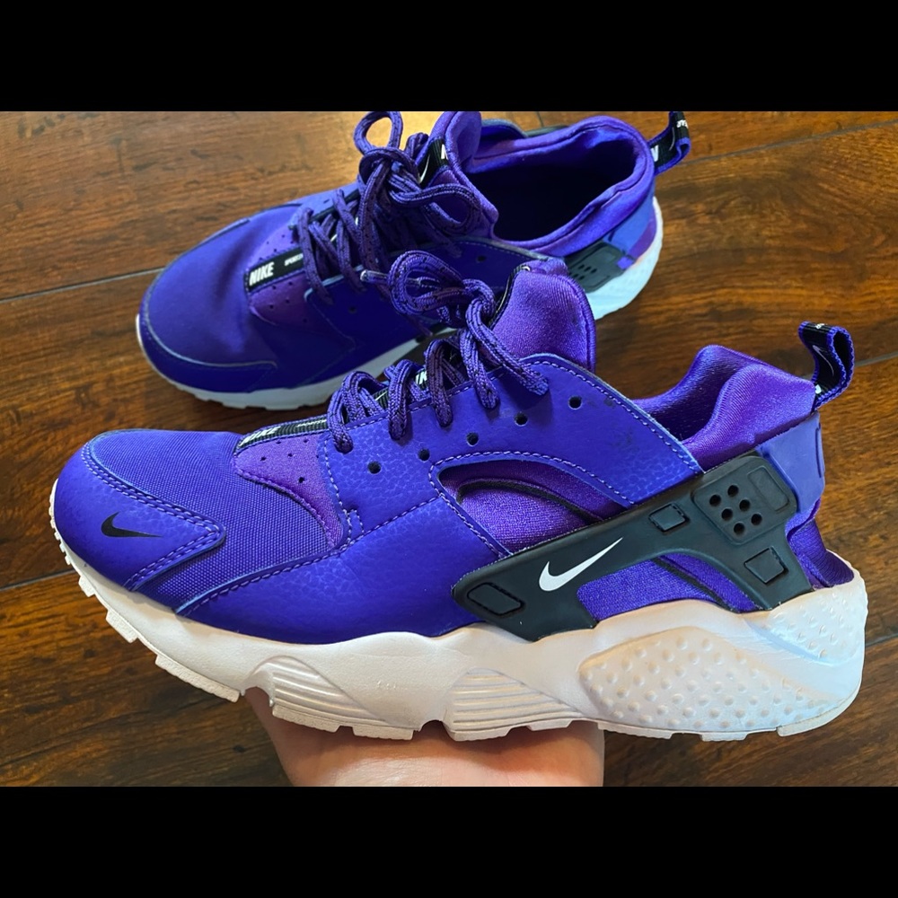 Nike Huarache Sneakers